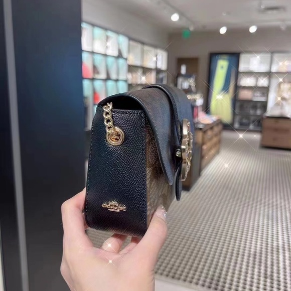 NEW COACH Gemma Crossbody In Blocked Signature Canvas With Star Buckle - Picture 3 of 6